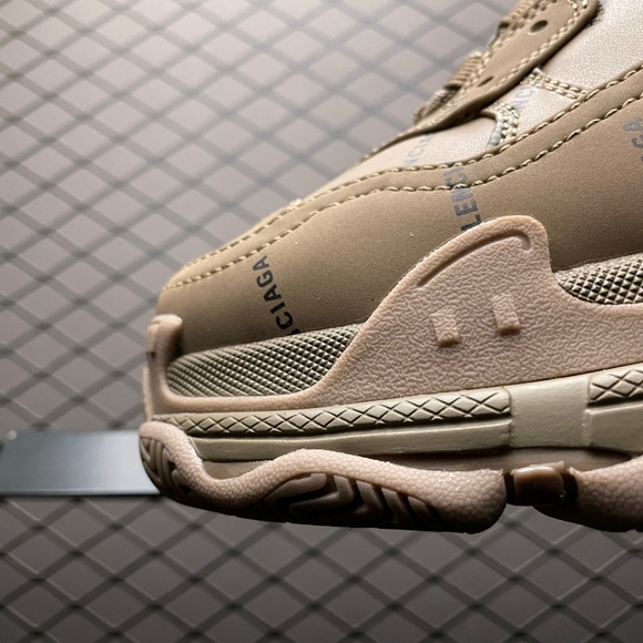 💗💗Balenciaga Sneakers men’s - Picture 6 of 9